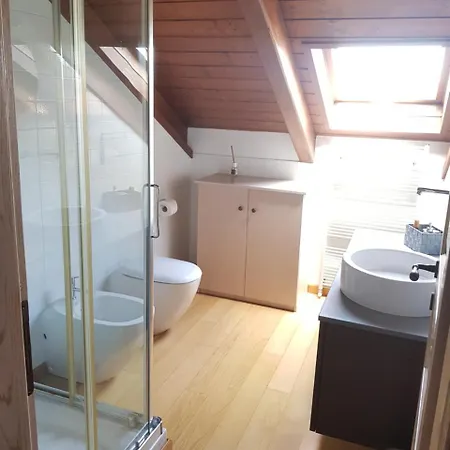 Oda ve Kahvaltı La Morona 4*