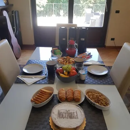 La Morona Bed & Breakfast